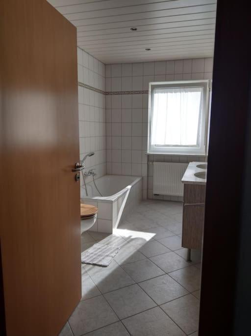 Wald-Apartment Limabach - Oberfrohna Buitenkant foto