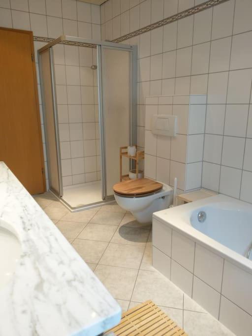 Wald-Apartment Limabach - Oberfrohna Buitenkant foto