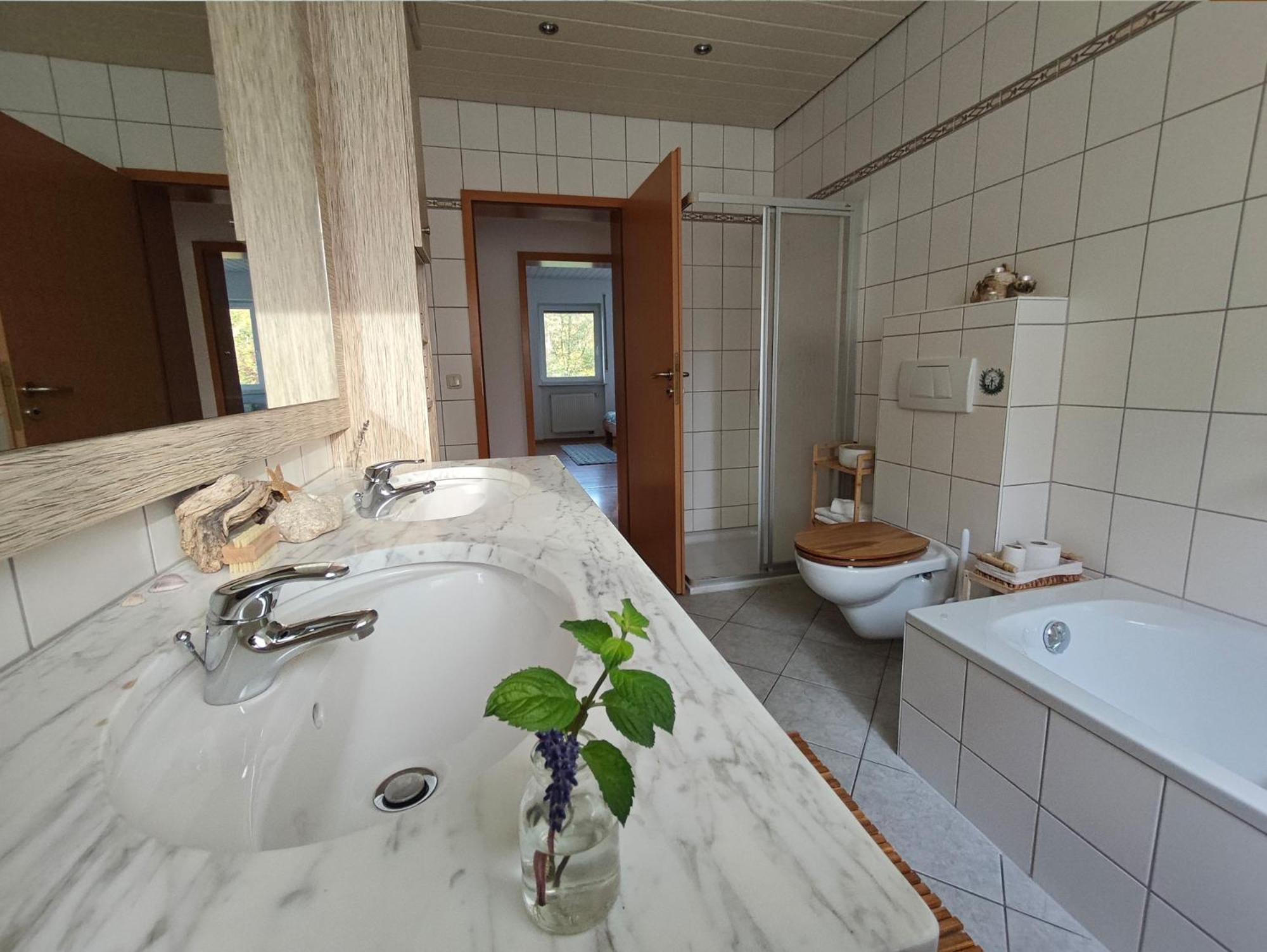 Wald-Apartment Limabach - Oberfrohna Buitenkant foto